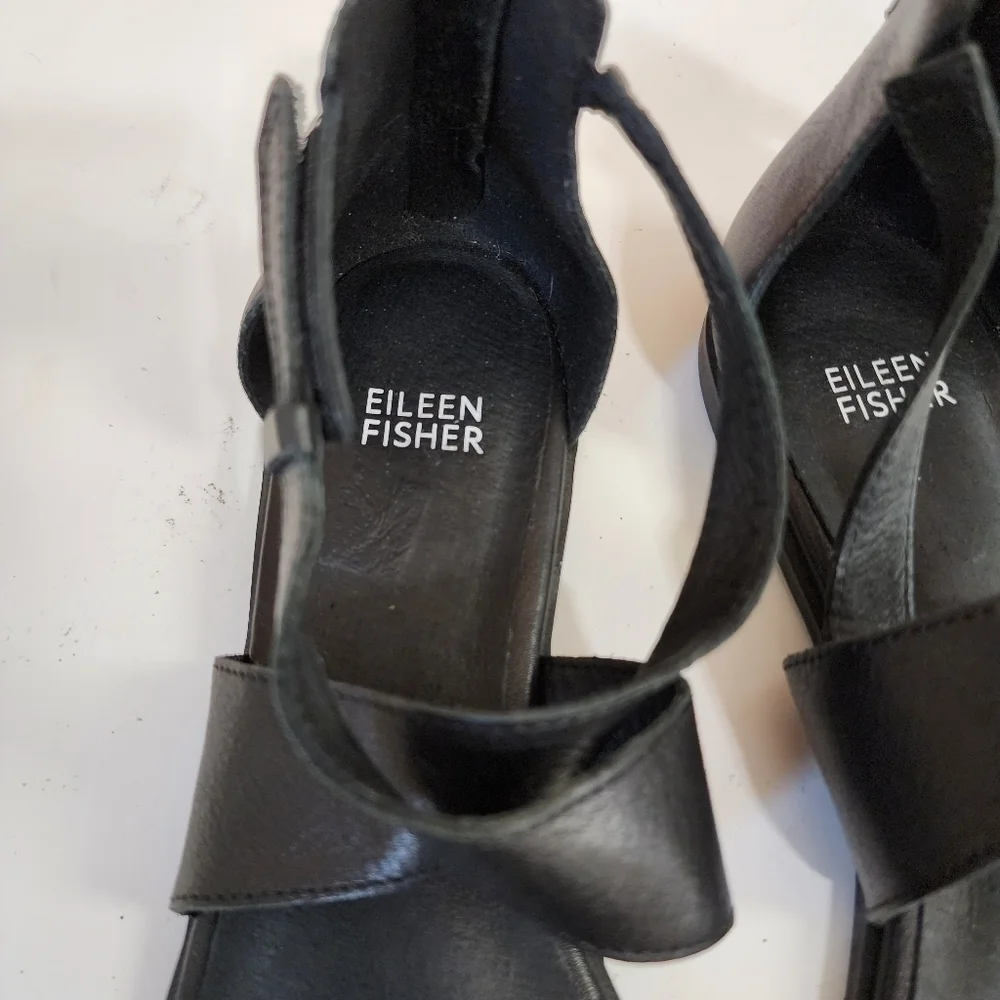 Eileen Fisher Cici Black Strappy leather Open Toe sandal Summer Vacation Casual